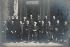2-Direttivo-dell_Associazione-Nazionale-professori-universitari-Roma-1907-al-centro-Giuseppe-Sergi