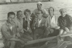 43-Escursione-a-Grotta-dei-Giganti-LE-Luigi-Cardini-con-studenti-1958-59